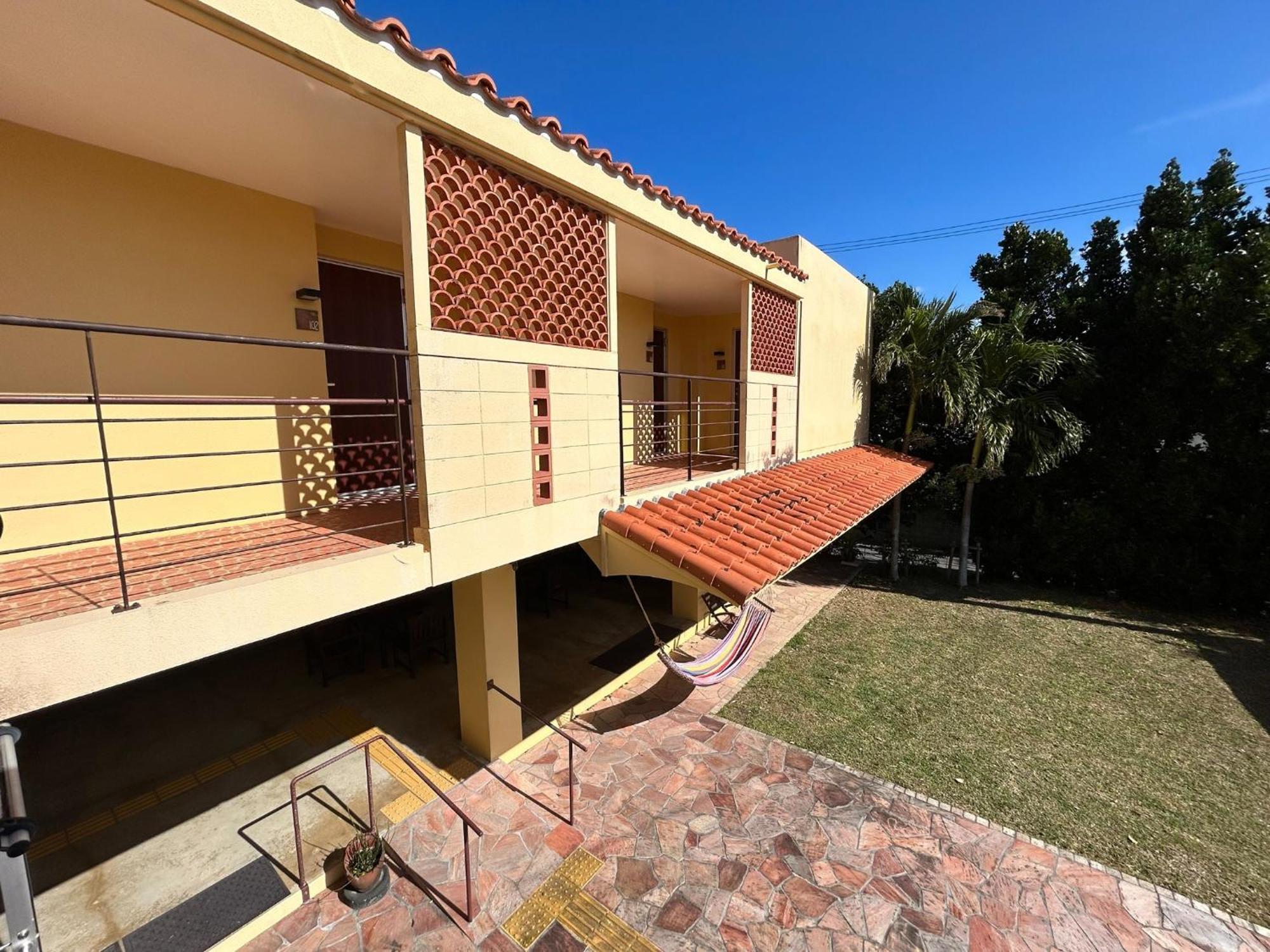 Pension Sunset Beach Накідзин Екстер'єр фото